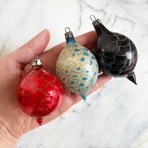 Vintage Glass Teardrop Fan Scallop Christmas Ornaments Set of 3 Red Blue Black